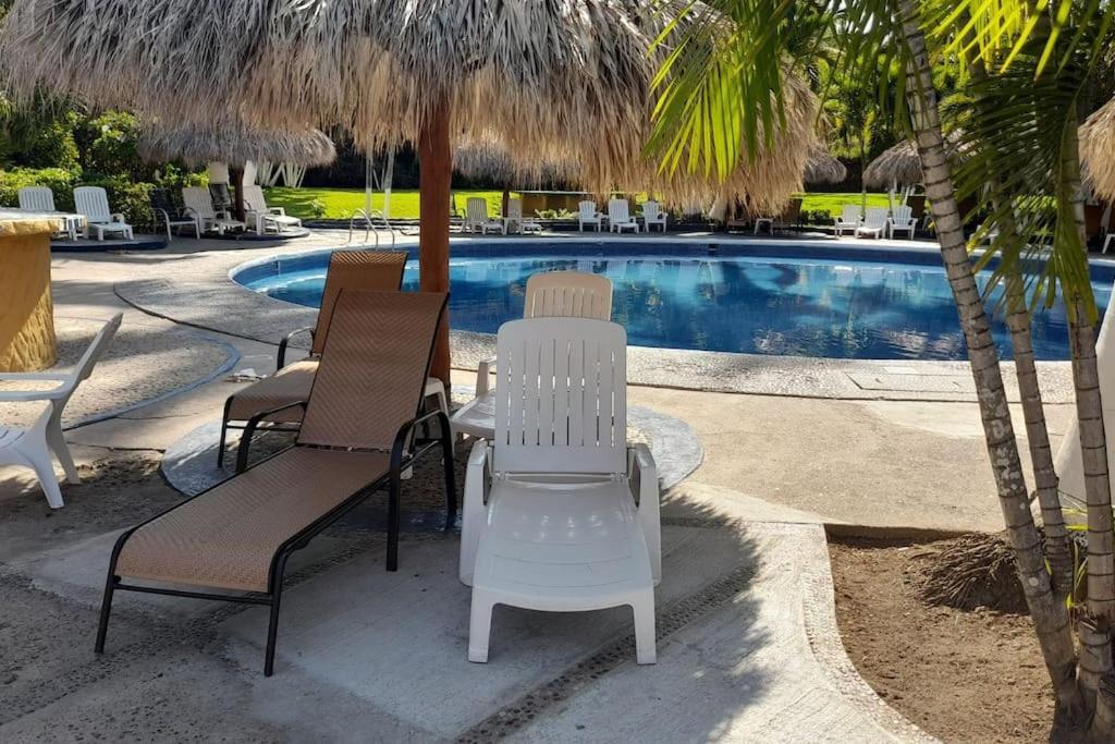 Sol Y Mar. Delfines Lejlighed Ixtapa  Eksteriør billede